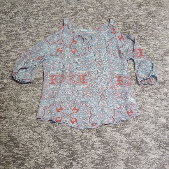 Maurices brand cold shoulder blouse - Picture 6 of 10